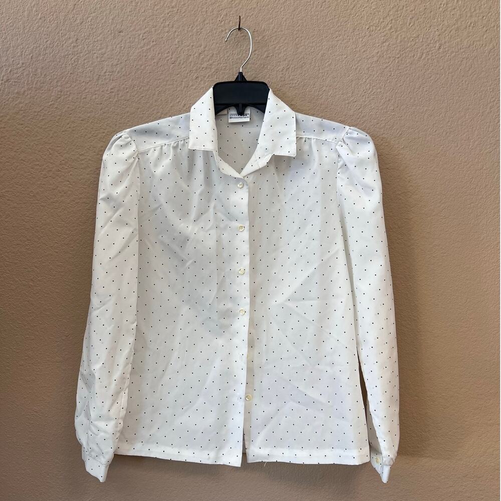Vintage 70s Russ Togs white polka dot button down top size M